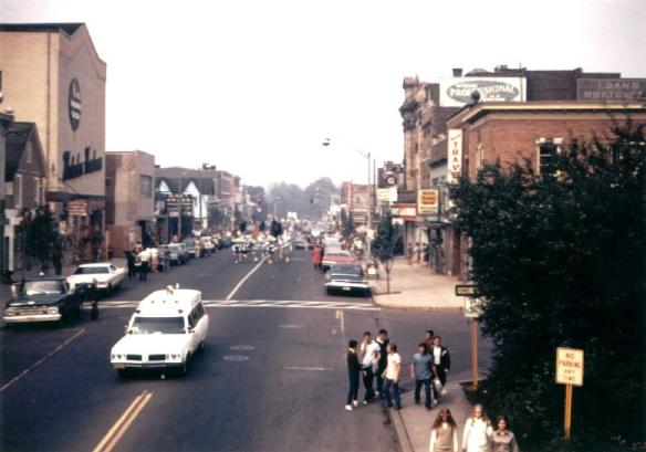 Parade Fall 71